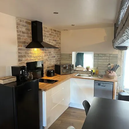 Republique Apartment